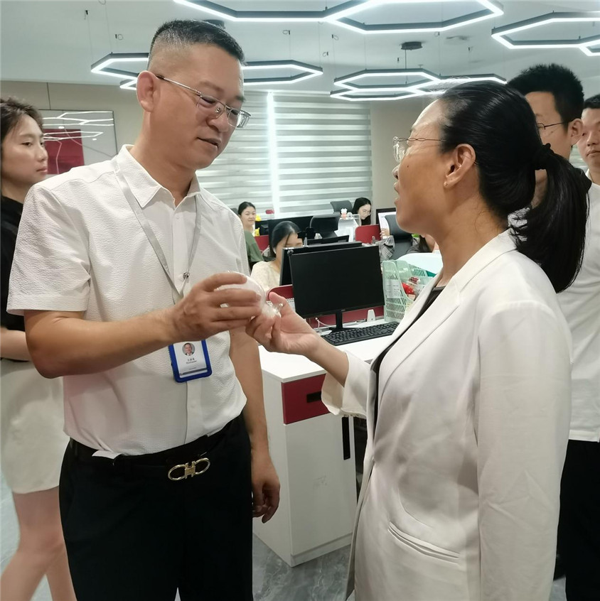 区辅导光临领导，合作助力自贸港